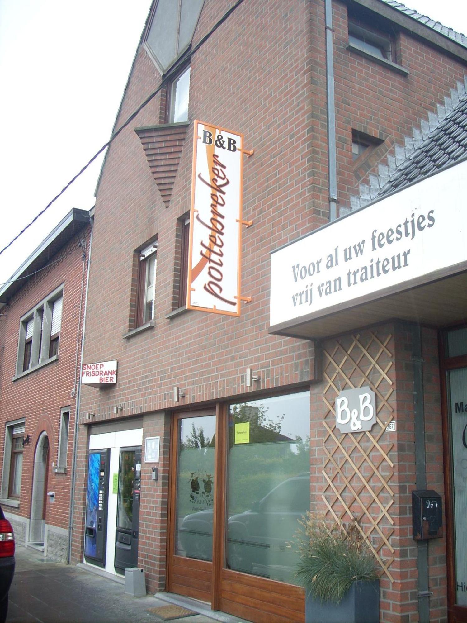 B&B Pottebreker Vlamertinge Exterior photo